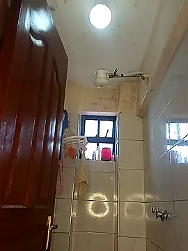 Snapshot of ebony_Catalia chatting on 11.09.25 ebony Catalia online show from 11.09.25