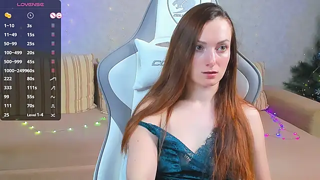 Snapshot of FlamyGold chatting on 01.13.25 FlamyGold online show from 01.13.25