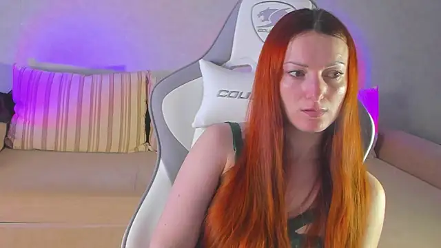 Snapshot of FlamyGold chatting on 06.24.26 FlamyGold online show from 06.24.26