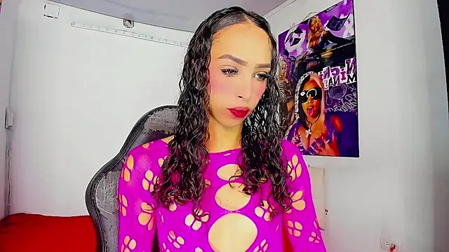 Snapshot of Bigcatalove chatting on 02.14.26 Bigcatalove online show from 02.14.26