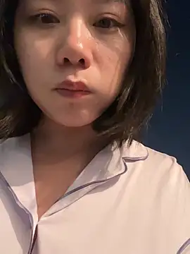 Eliza-E online show from 05.10.26
