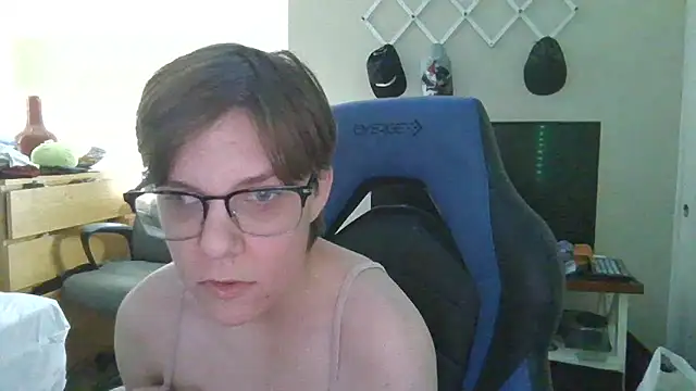 KaliSnow199623 online show from 02.17.25