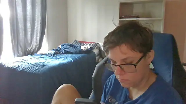 KaliSnow199623 online show from 09.14.25