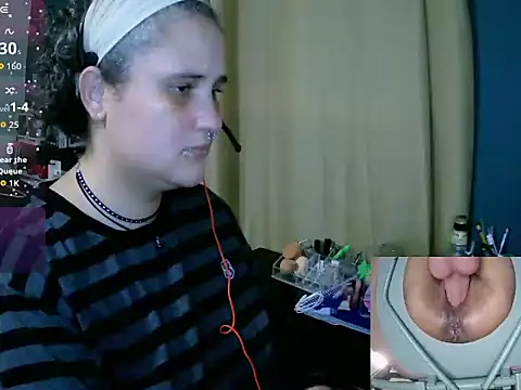 Snapshot of lolalicious_758 chatting on 05.17.26 lolalicious 758 online show from 05.17.26