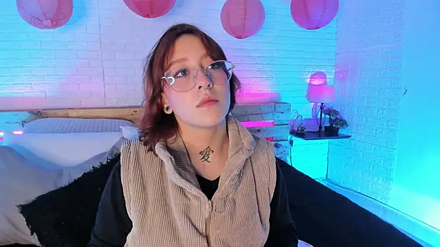 Snapshot of sofi_bakerr chatting on 03.18.25 sofi bakerr online show from 03.18.25