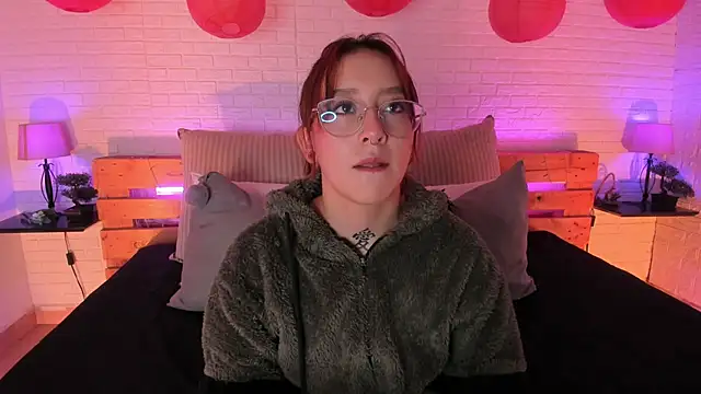 Snapshot of sofi_bakerr chatting on 03.21.25 sofi bakerr online show from 03.21.25