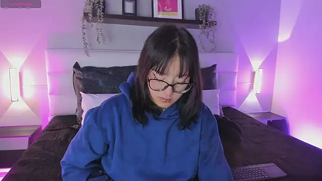 sofi bakerr online show from 04.15.26