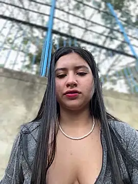 Snapshot of VAL_PRINCESS chatting on 12.19.24 VAL PRINCESS online show from 12.19.24