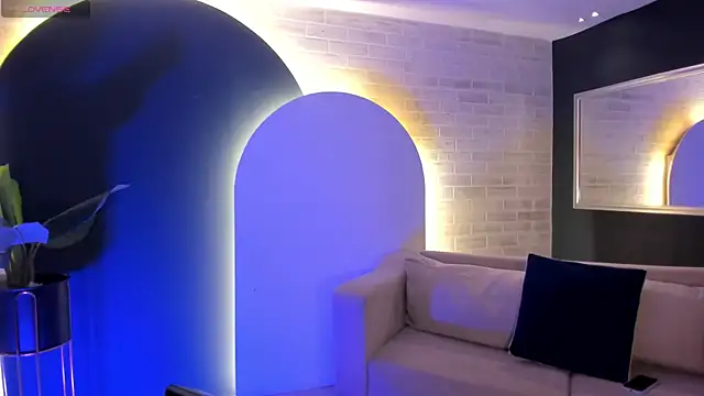 ViolettHansson online show from 04.09.26