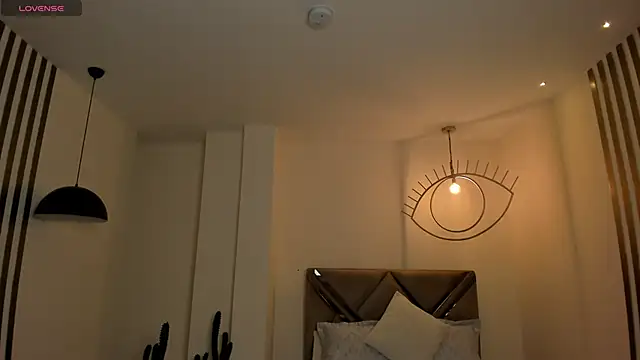 AliceHarper  online show from 02.25.26