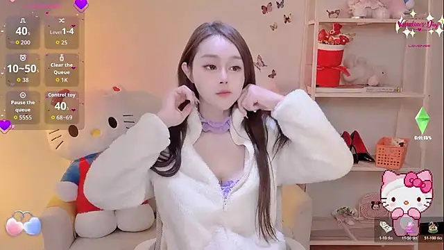 Snapshot of Kiss-18 chatting on 02.18.26 Kiss-18 online show from 02.18.26