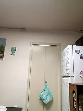 PhatAss Kummmilla online show from 02.15.25