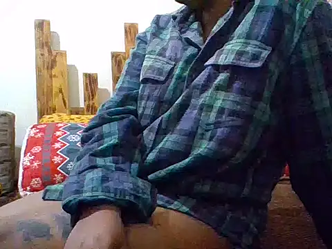 NATASHA LUCKY online show from 04.18.26