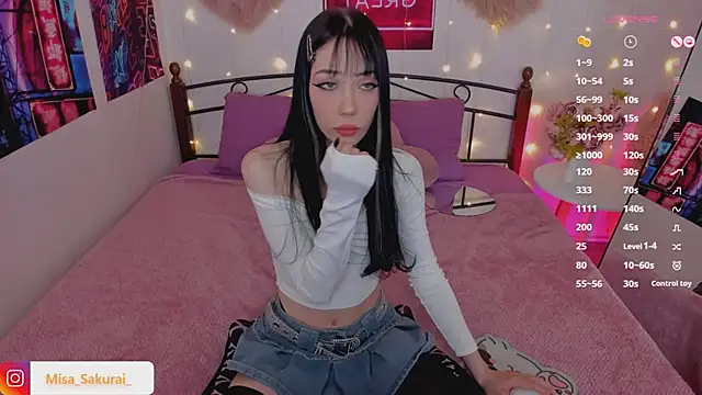 Misa Sakurai online show from 12.11.24
