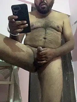 Snapshot of Daddy_inurhouse chatting on 05.23.26 Daddy inurhouse online show from 05.23.26