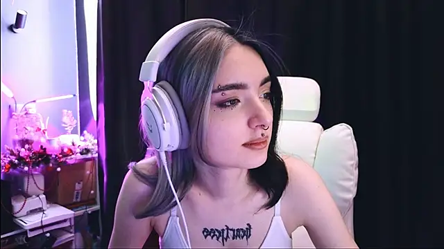 Avi Nile online show from 01.20.25