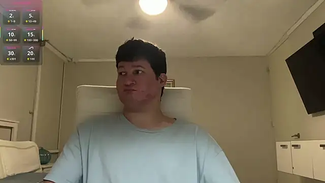 Snapshot of Lorenzo_hernandez chatting on 09.16.25 Lorenzo hernandez online show from 09.16.25