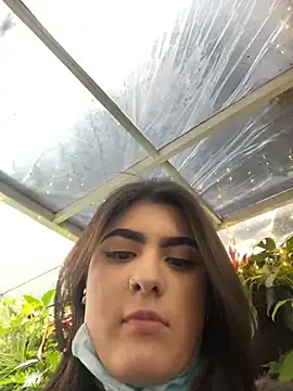 IrisBaker online show from 12.27.24