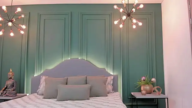 IrisBaker online show from 12.30.24