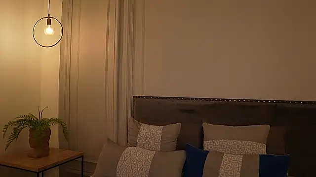 Snapshot of IrisBaker chatting on 02.02.26 IrisBaker online show from 02.02.26