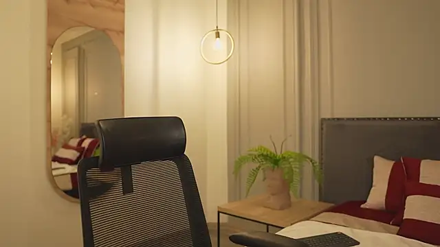 Snapshot of IrisBaker chatting on 02.17.26 IrisBaker online show from 02.17.26