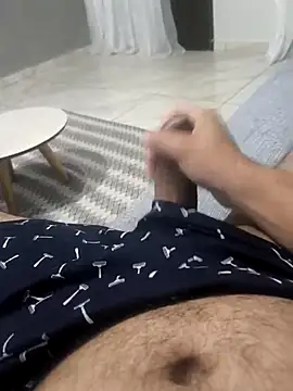 Snapshot of markusx215 chatting on 10.04.25 markusx215 online show from 10.04.25