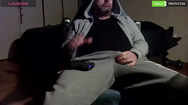 Snapshot of MultiOrgasmicLover chatting on 12.16.24 MultiOrgasmicLover online show from 12.16.24