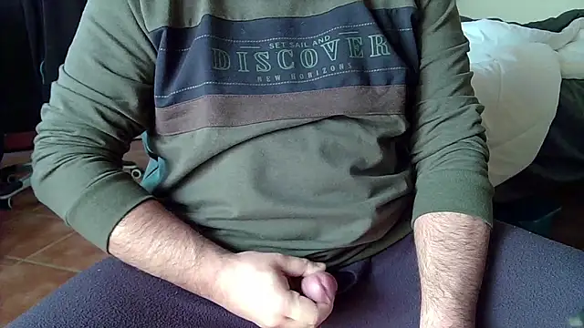 Snapshot of MultiOrgasmicLover chatting on 11.23.25 MultiOrgasmicLover online show from 11.23.25