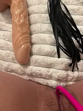 Snapshot of Leanaa_Jolly chatting on 03.11.25 Leanaa Jolly online show from 03.11.25