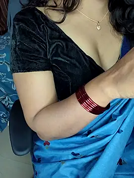 Tanvi-patil online show from 01.02.25
