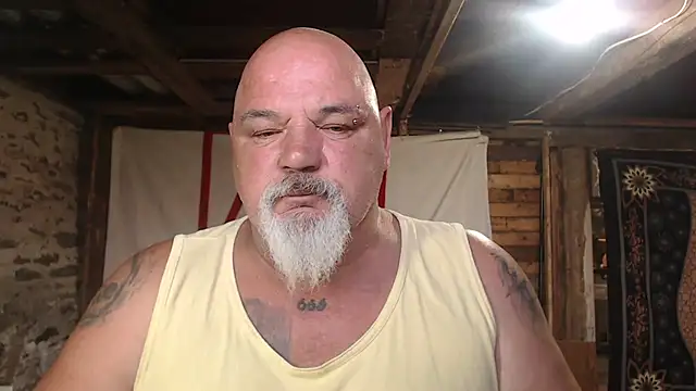 Snapshot of Newfiesausage1972 chatting on 06.28.26 Newfiesausage1972 online show from 06.28.26