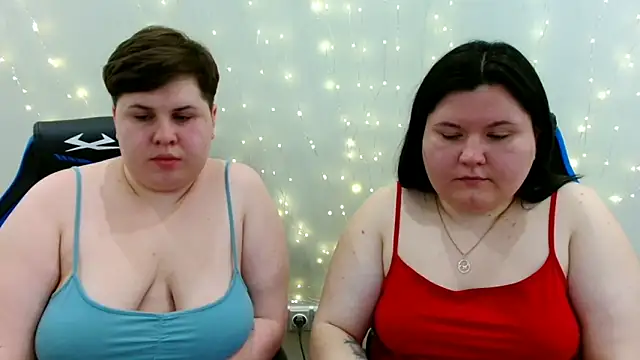 BeckyAndHellen online show from 04.12.26