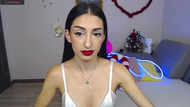 Lina Robbins online show from 01.06.25