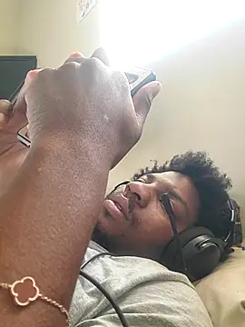 Snapshot of gaimov3r2024 chatting on 10.23.25 gaimov3r2024 online show from 10.23.25