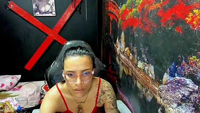 Yaumiko online show from 12.16.25