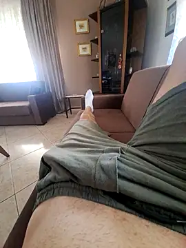 Giannis1990  online show from 09.21.25