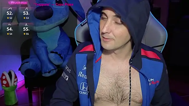 Snapshot of Gil_gamesh90 chatting on 11.03.25 Gil gamesh90 online show from 11.03.25