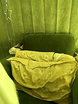 Divya girl online show from 03.17.25