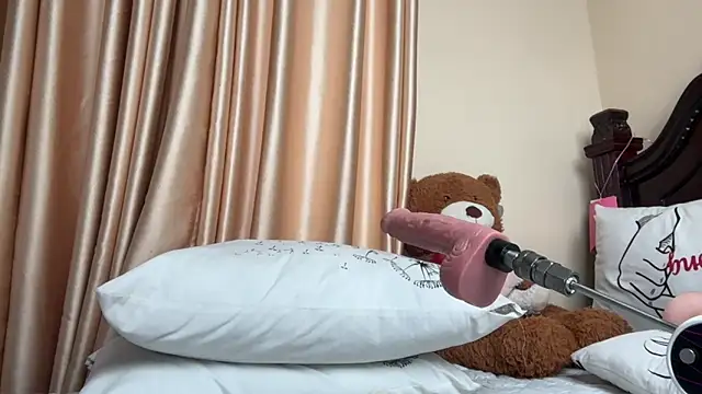 SexyAudreyFuck online show from 09.27.25