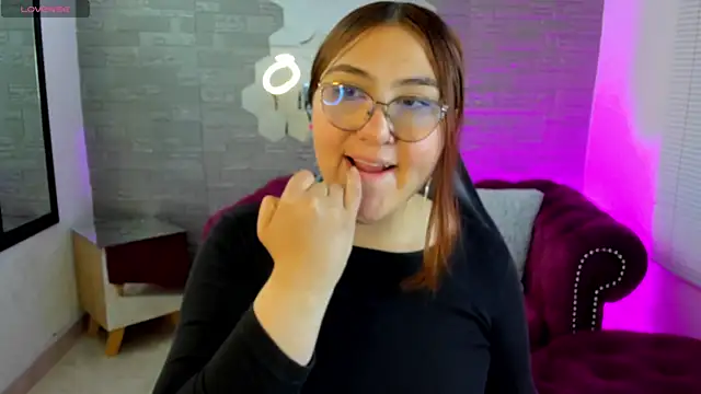 conniejames m online show from 04.07.26