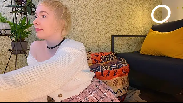 EmmyAmbros online show from 02.09.25