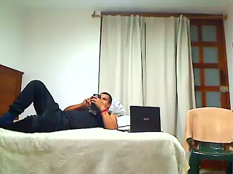 Snapshot of lozter345 chatting on 09.11.25 lozter345 online show from 09.11.25