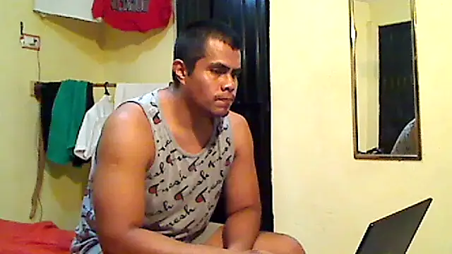 Snapshot of lozter345 chatting on 09.17.25 lozter345 online show from 09.17.25