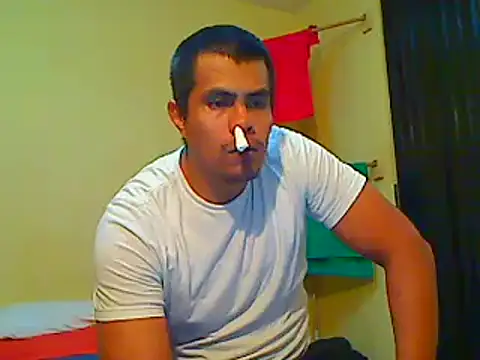 Snapshot of lozter345 chatting on 09.24.25 lozter345 online show from 09.24.25