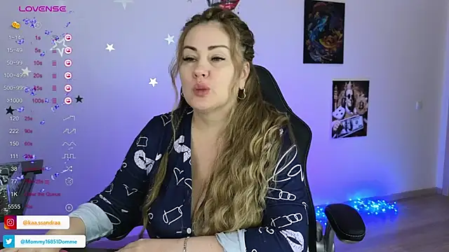 misskaassandraa online show from 02.21.25