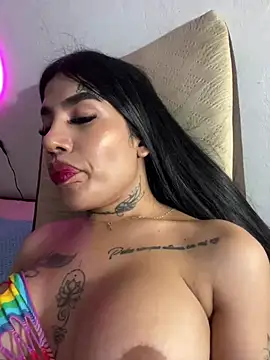 saragill323 online show from 03.21.25