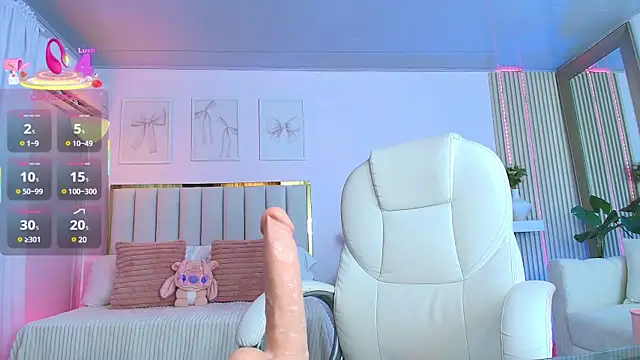 Cristall Bunny online show from 03.17.25