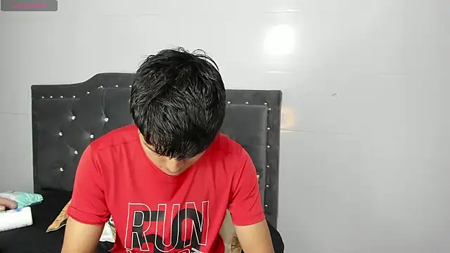 Snapshot of Jacobb_Lee chatting on 03.11.25 Jacobb Lee online show from 03.11.25