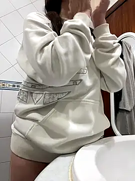 Snapshot of MargotKajira chatting on 11.08.25 MargotKajira online show from 11.08.25