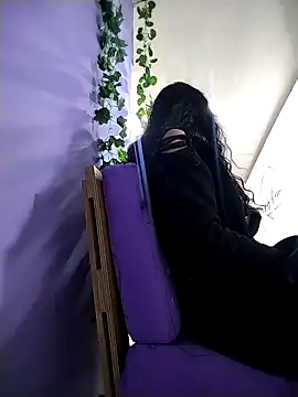 rebekka simpson online show from 12.21.25